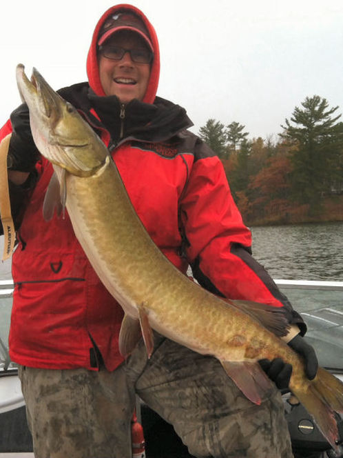 Dave Nickel wins Musky Mania 49 with a 42 ½